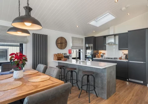 The kitchen & dining area at Hiraeth, Penally