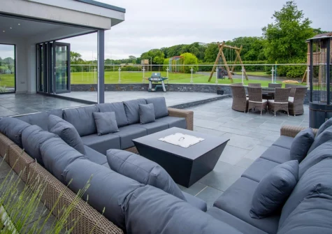 The patio & alfresco dining area at Knights Rest, Princes Gate