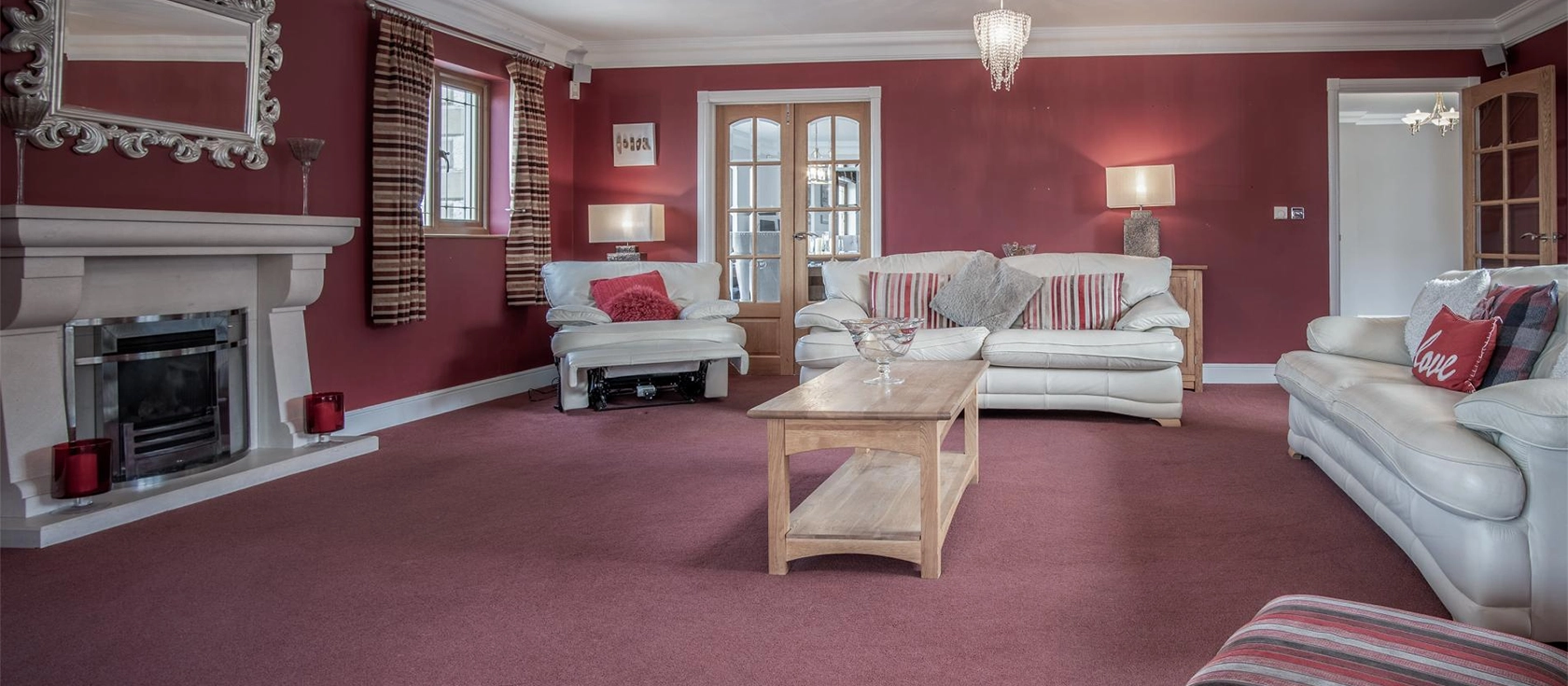 Knights Rest, Princes Gate is a charming 4-bedroom holiday home in Narberth, offering a cosy living area, spacious garden, and easy access to local attractions. Close to Pembrokeshire and its stunning beaches, harbours, historic towns, and castles.