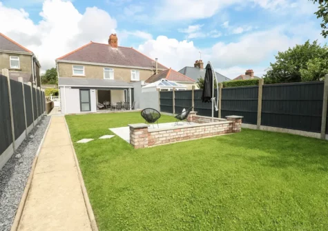 The garden at Larkhill, Tenby