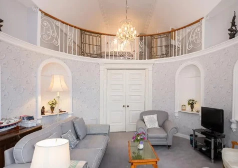 The living room at Laston House 2, Tenby