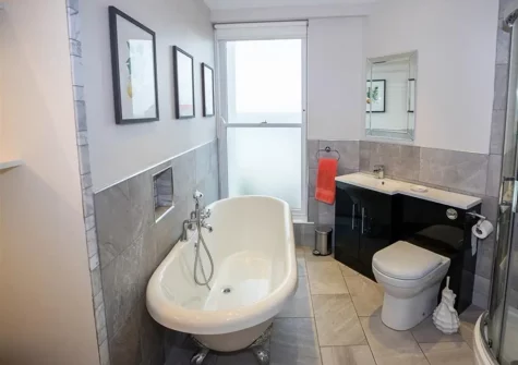 The bathroom at Laston House 2, Tenby