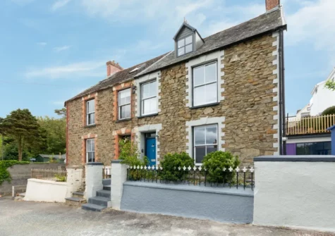 Outside Laughing Seagull, Saundersfoot