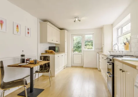 The kitchen at Lavender Cottage, Tenby