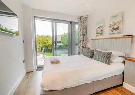 Bedroom #2 & en-suite at Lexden, Saundersfoot