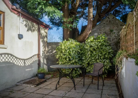 The rear patio at Lilac Cottage, Amroth