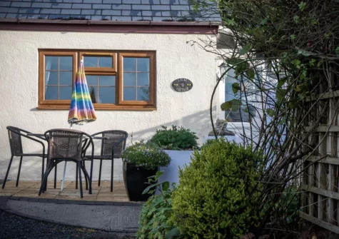 The front patio at Lilac Cottage, Amroth