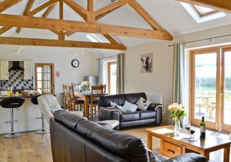 The living area at Llanlliwe Cottage, Henllan Amgoed