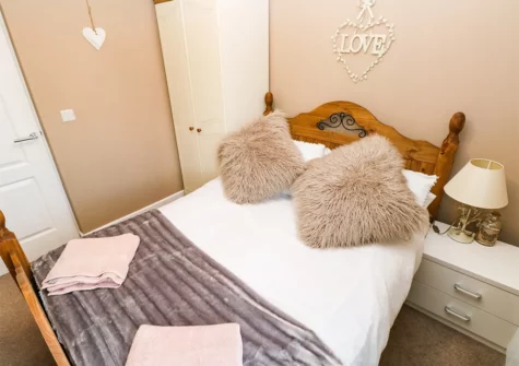 The bedroom at Love Cottage, Redberth