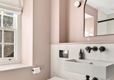 The shower room at Major House, Newport