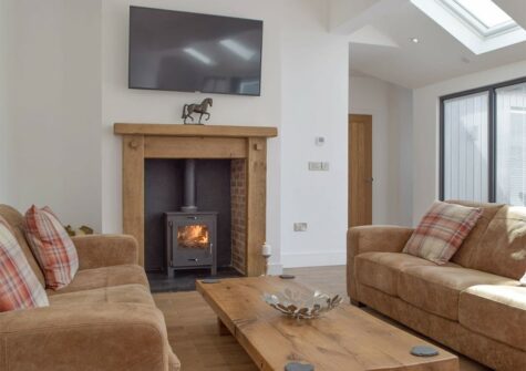 The living area at Manor Lodge Stables, Wiston