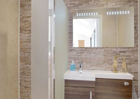 The shower room at Manor Lodge Stables, Wiston