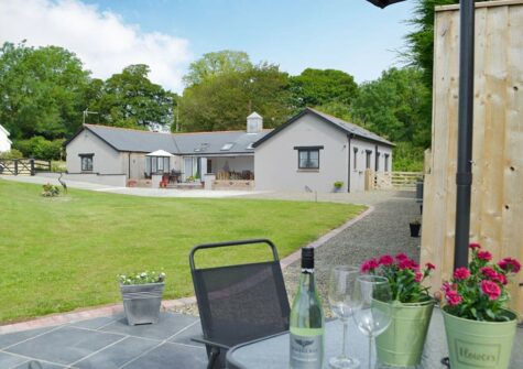 The second patio & garden at Manor Lodge Stables, Wiston