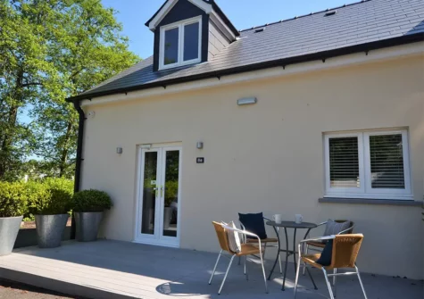 The patio & alfresco dining area at Manx Shearwater, Saundersfoot