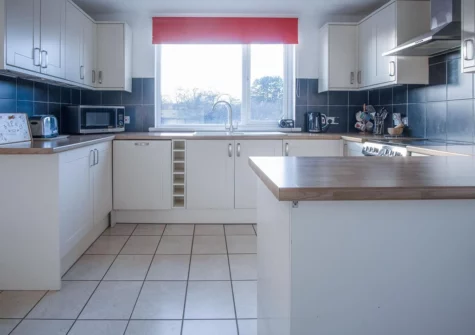 The kitchen at Maytree Cottage, Tenby