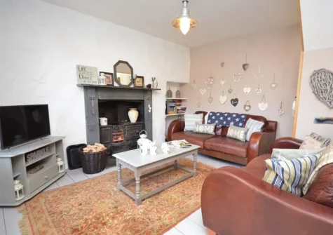 The living area at Millbank Cottage, Llanstadwell