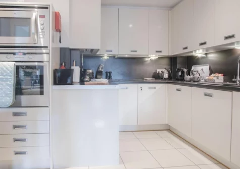 The kitchen at Minarvon, Saundersfoot