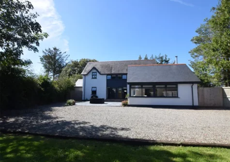 Outside Oak Tree House, Saundersfoot