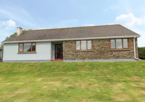 The garden at Oakland Cottage, Wisemans Bridge