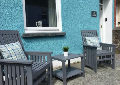 The front patio at Pebble Cottage, Tenby