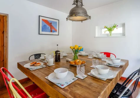 The dining area at Pine Tree Cottage, Saundersfoot