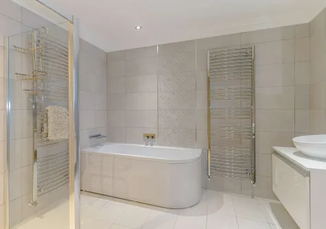 The bathroom at Pine View, Tenby