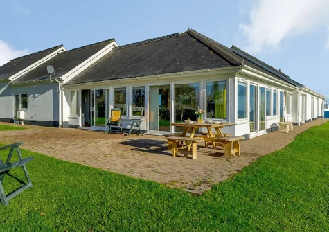 The garden, patio & alfresco dining area at Pine View, Tenby