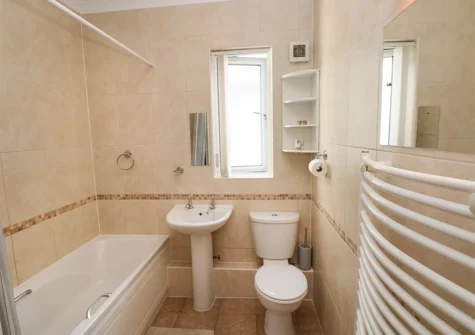 The bathroom at Pinewood, Saundersfoot