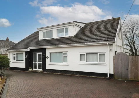 Outside Plas Gwyn, Saundersfoot