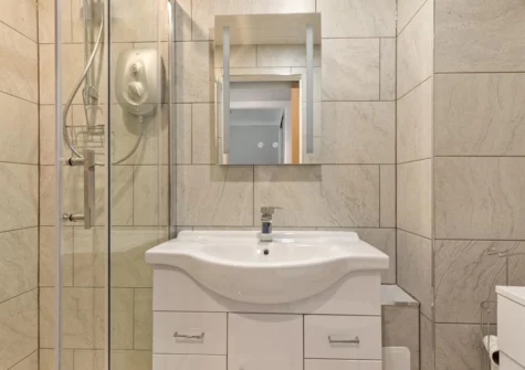 The bathroom at Pleasant View, Beach Court, Saundersfoot