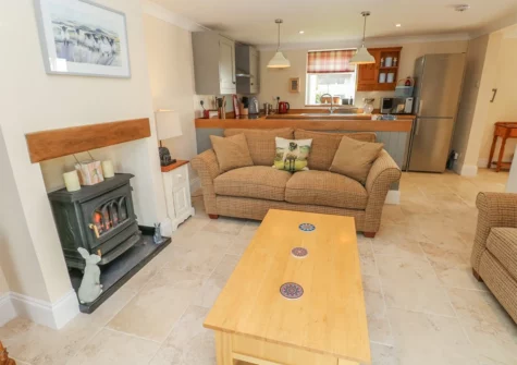 The living area at Pottery Cottage, Begelly