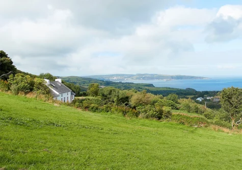 Enjoy far reaching countryside & sea views from Rhiwelli, Dinas Cross