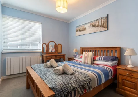 Bedroom #1 at Sea Urchins Apartment, Sandtops, Saundersfoot
