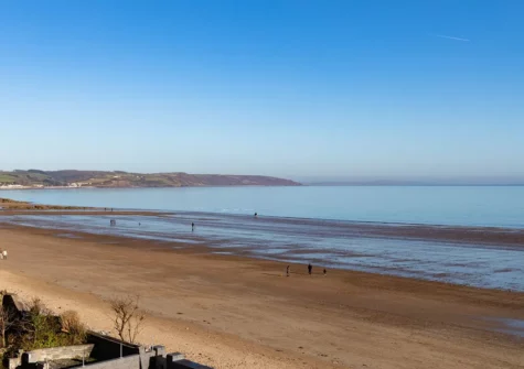 Enjoy far-reaching sea views from Sea Urchins Apartment, Sandtops, Saundersfoot