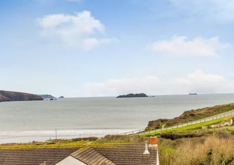 The sun deck at Seaesta Cottage, Broad Haven