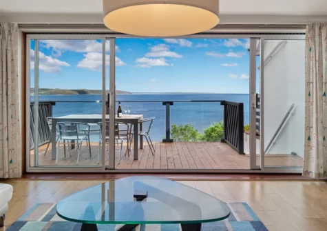 The living room at Seagull's Nest, Saundersfoot