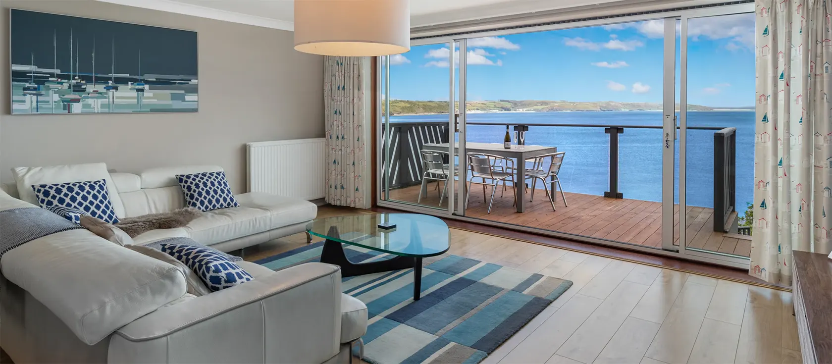 Seagull's Nest, Saundersfoot is a dream home for ocean lovers of all ages. This beautiful property enjoys stunning panoramic views from huge windows in the lounge, from three of the five bedrooms and from the balcony and private decking.