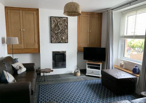 The living room at Seasalt Cottage, Tenby
