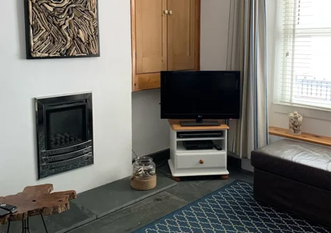 The living room at Seasalt Cottage, Tenby