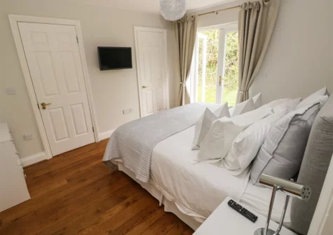 Bedroom #1 at Seashells, Tenby