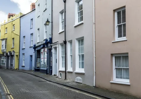 Outside Seaside Reverie, Tenby