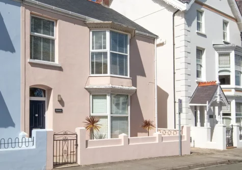 Outside Seaways, Tenby