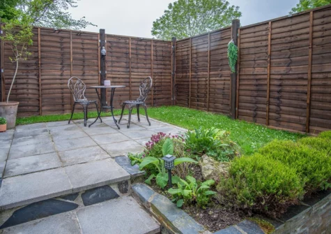 The patio & garden at Shorelands, Manorbier