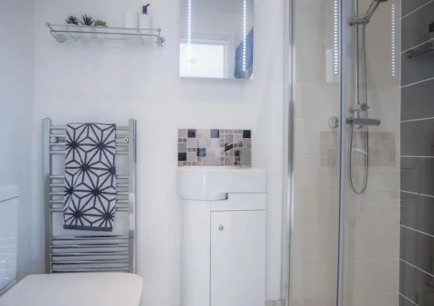 The bathroom at Skylark, Tenby