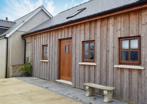 Outside Snowdrop Cottage, Penfeidr Cottages, Glanrhyd