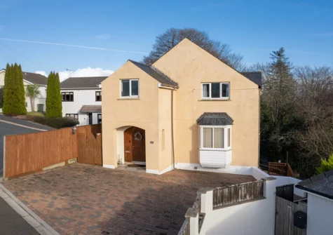 Outside Soldeu, Saundersfoot