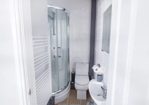 Bedroom #2 en-suite at South Beach, The Hideaway, Tenby