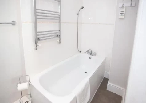 Bedroom #1 en-suite at Southsea House, Tenby