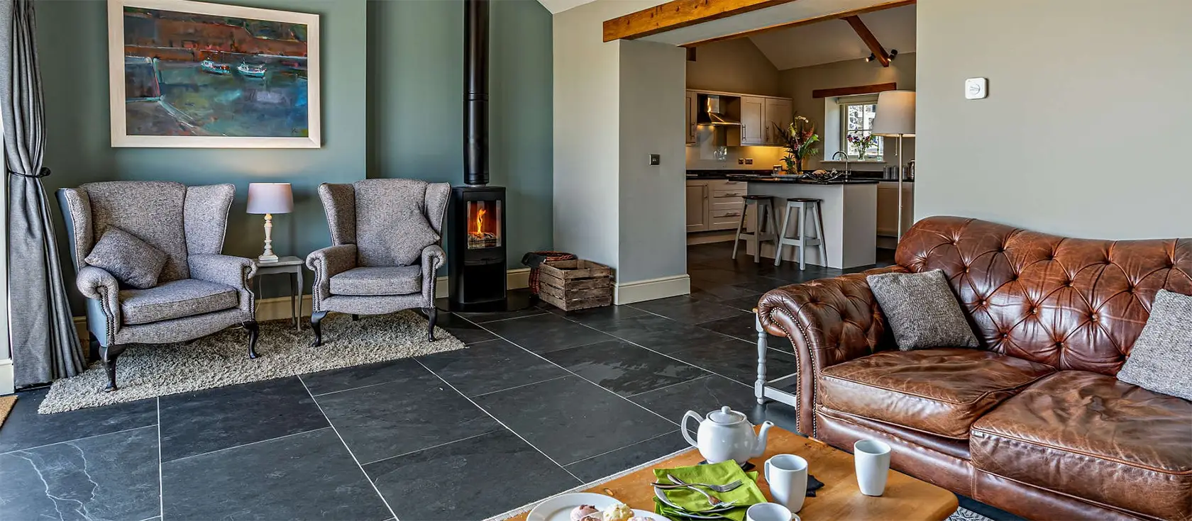 St Davids Corner House, Porthclais is a family-friendly 3-bedroom house with a cosy living area, a private garden, and close to local attractions. This home offers the perfect blend of sandy shores and scenic pathways for a charming seaside retreat.