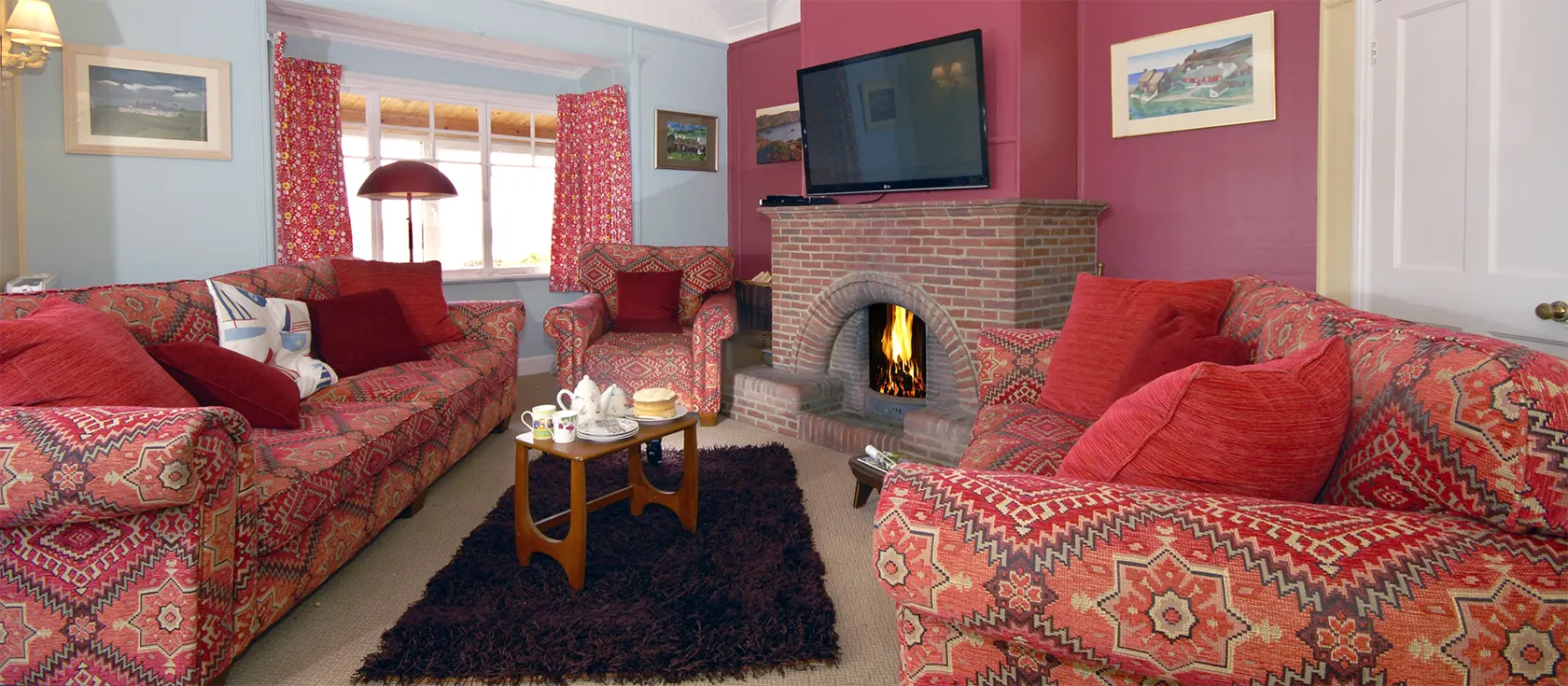 St Justinians, St Davids is a superb seven bedroom coastal retreat for 16 with gardens & hot tub. Stunning coastal views, enclosed verandah, fireplace & parking.